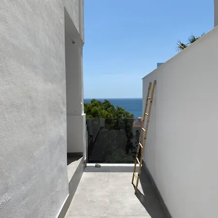Apartment La Paloma Seaview Apartment *